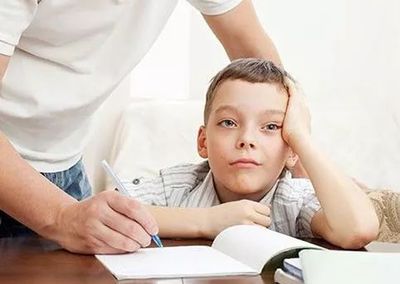 孩子厭學(xué)甚至逃學(xué)？這些常見(jiàn)原因家長(zhǎng)需警惕